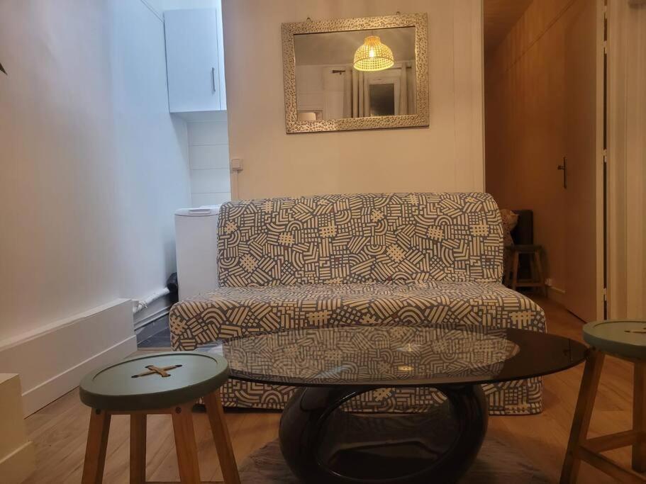 Charmant Appartement Pres De Montmartre Paris Exteriör bild